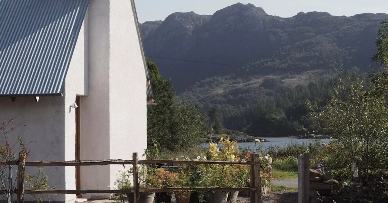 Scotland's 'Jewel of the Highlands' Offers Valentine's Day Escape in Picturesque Cottage