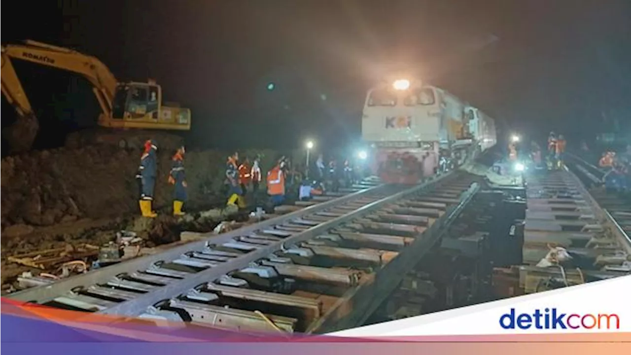 Sempat Putus Karena Banjir, Jalur Kereta Api di Grobogan Pulih 100%