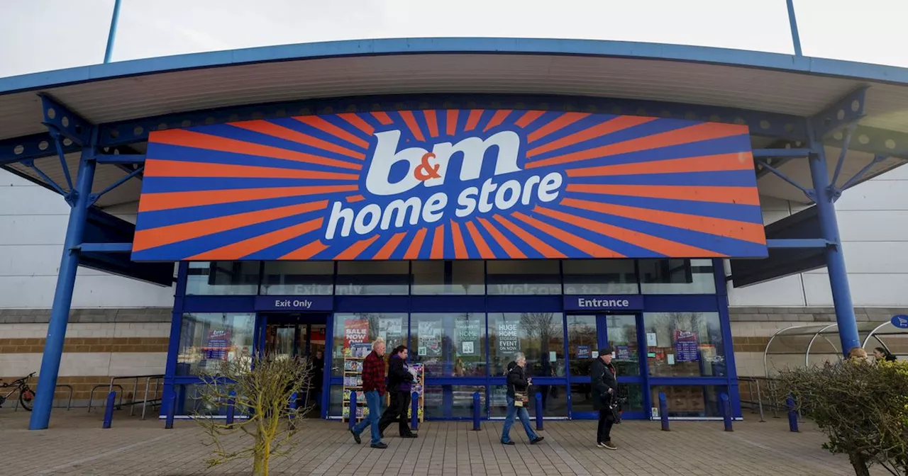 B&M's 'Beautiful' £5 Candle Has Shoppers Raving