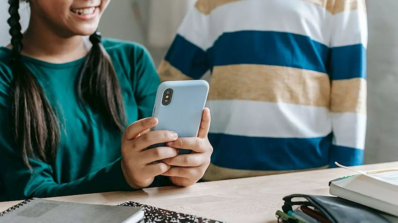 Meeste ouders voor leeftijdsgrens van 15 jaar voor social media, wel twijfels of het echt helpt