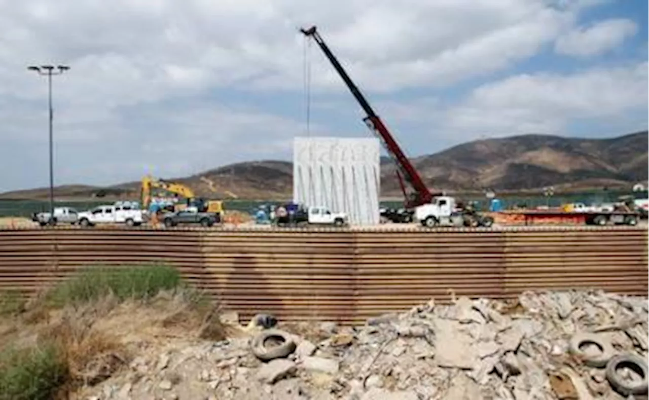 En marcha, construcción de al menos 127 kilómetros del nuevo muro fronterizo, reporta la Casa Blanca