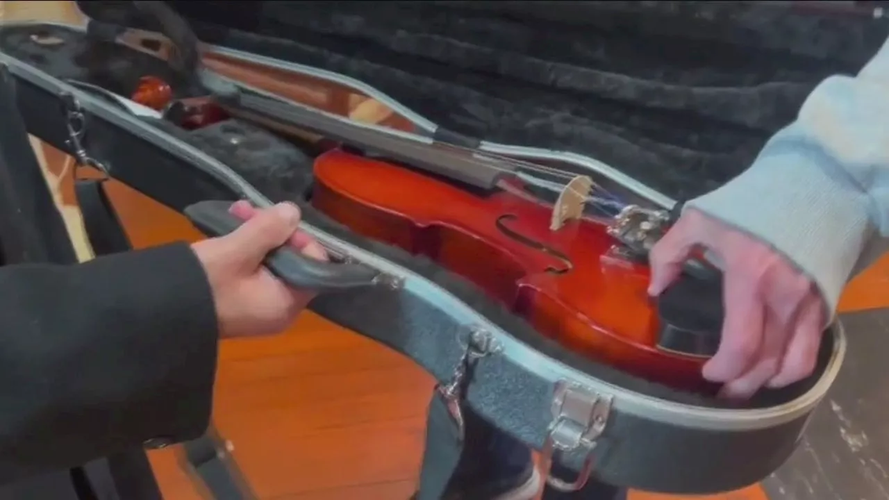 Philly plane crash: Girl is gifted violin after hers was destroyed in plane crash