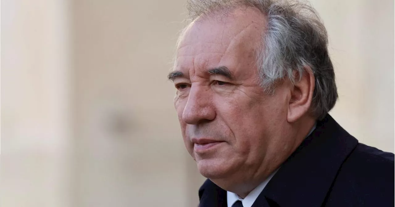 François Bayrou, Premier ministre par intérim, réussit où Michel Barnier a échoué