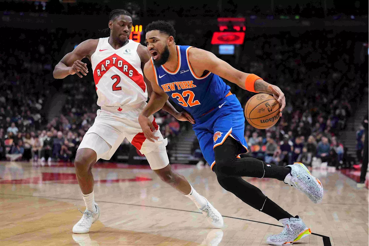 NBA: Knicks hold off Raptors after nearly blowing 23-point lead