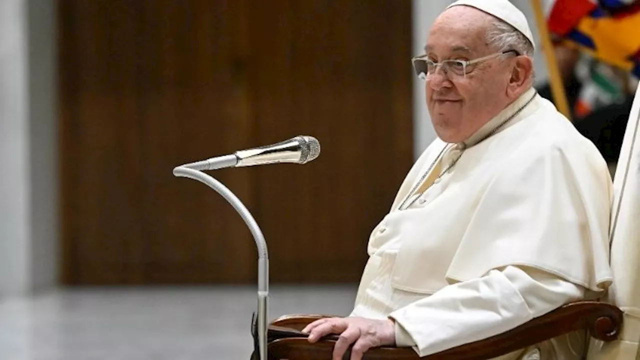 Pope at Audience: May we welcome Mary's presence in our lives