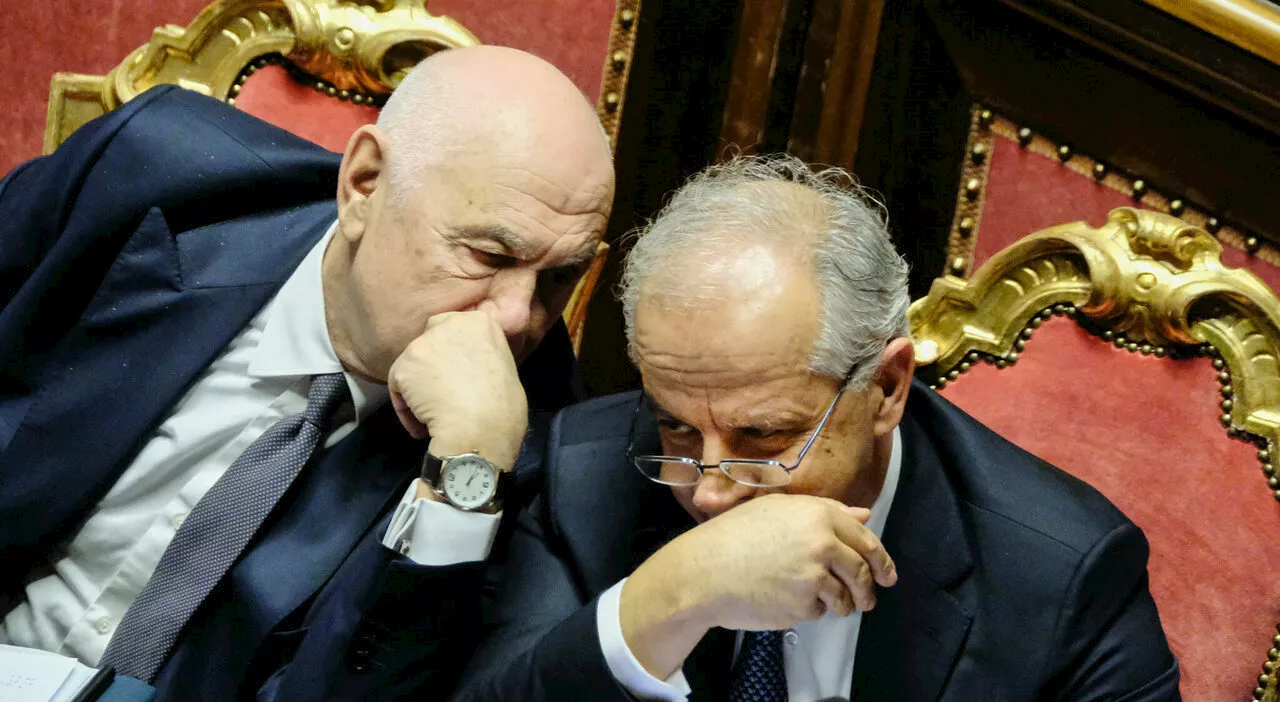 Nordio sul caso Almasri: «Pasticcio Cpi, non sono un passacarte». Renzi: «Torturatore riportato in Libia con i