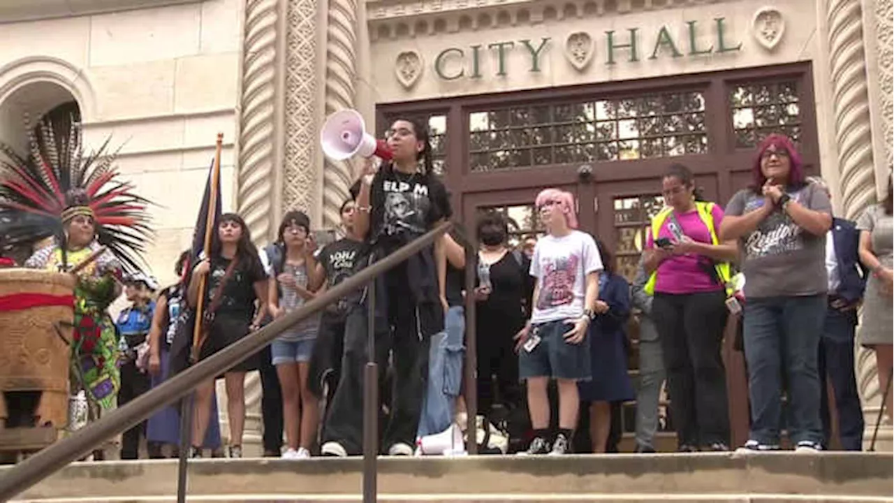 San Antonio ISD Students Stage Walkout to Protest Erosion of Human Rights