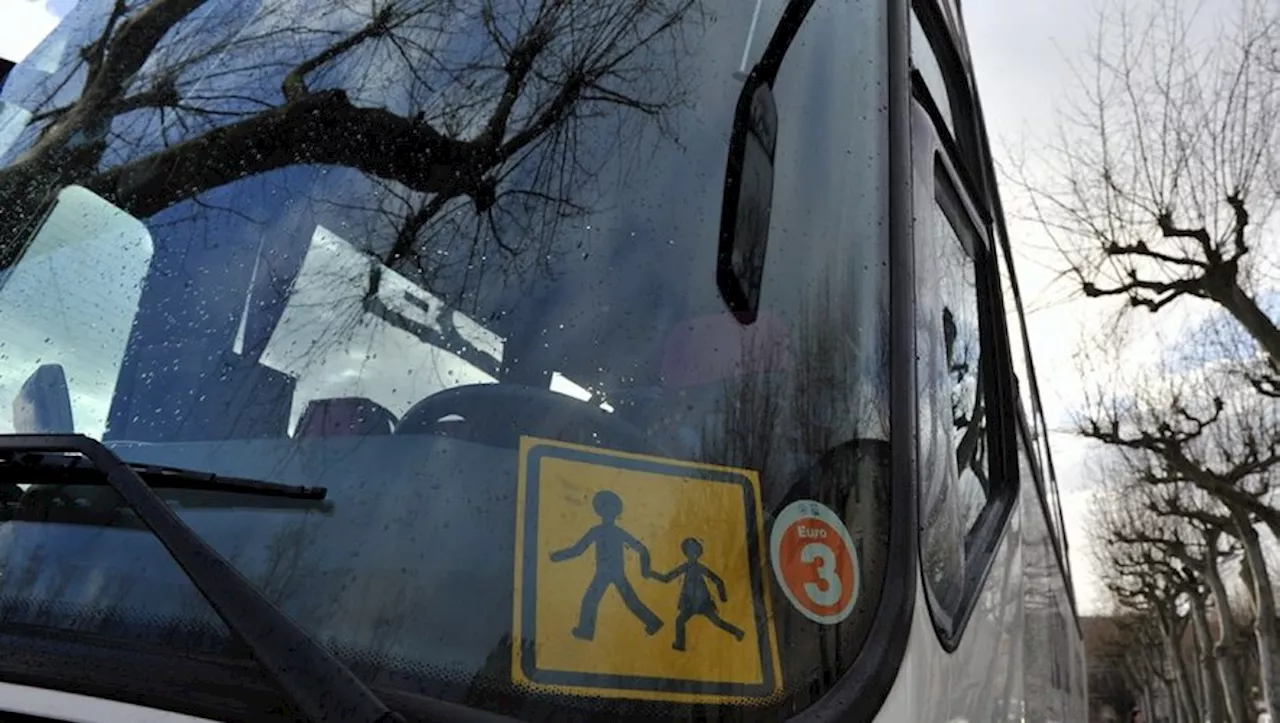 Nouveaux contrôles routiers stricts pour les chauffeurs de bus après un accident fatal