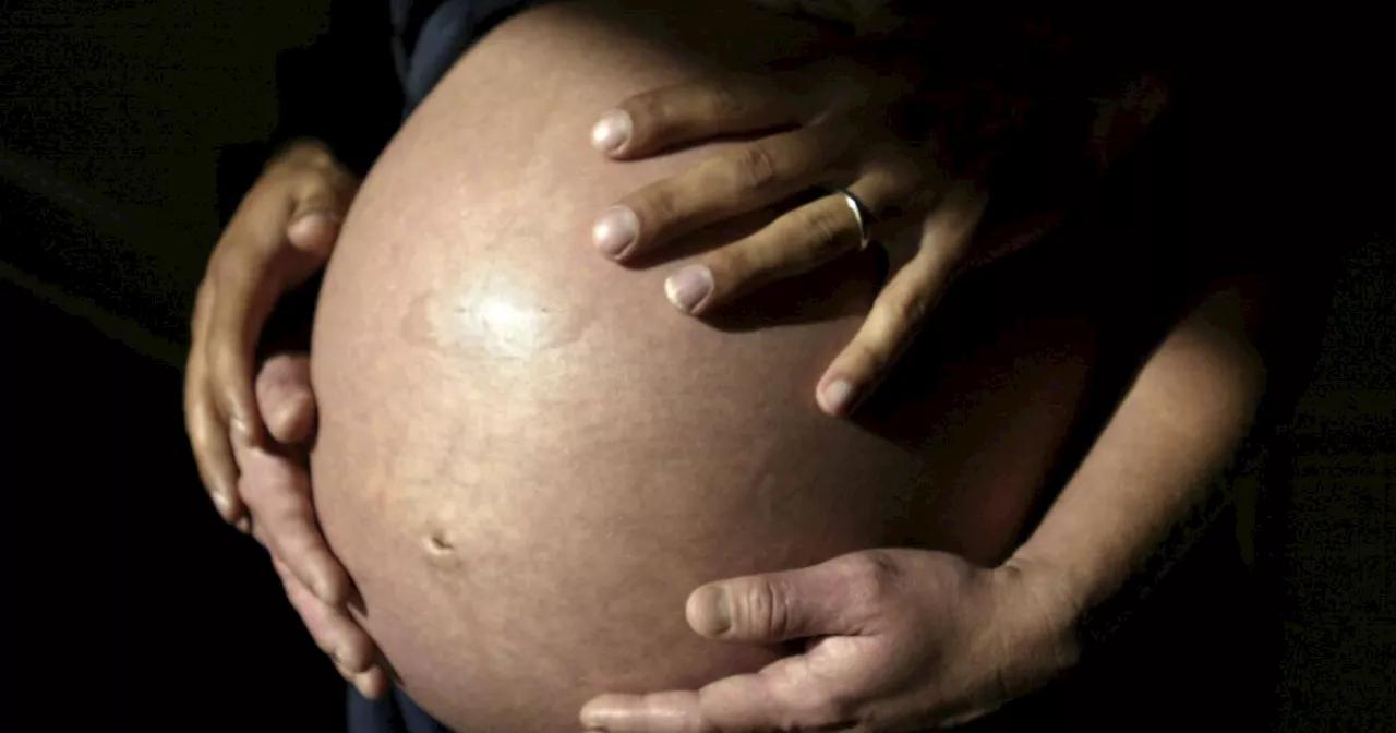 US Maternal Mortality Rate Falls, But Racial Disparities Persist