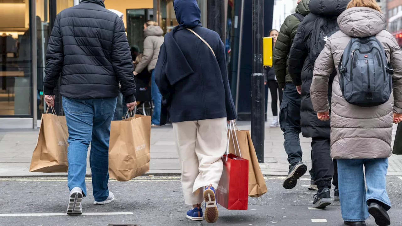 London Grapples with 50% Surge in Shoplifting, Cost of Living Crisis Blamed