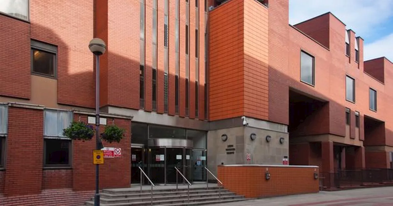 Leeds Man Jailed for Breaking Restraining Order by Visiting Ex-Partner's Home