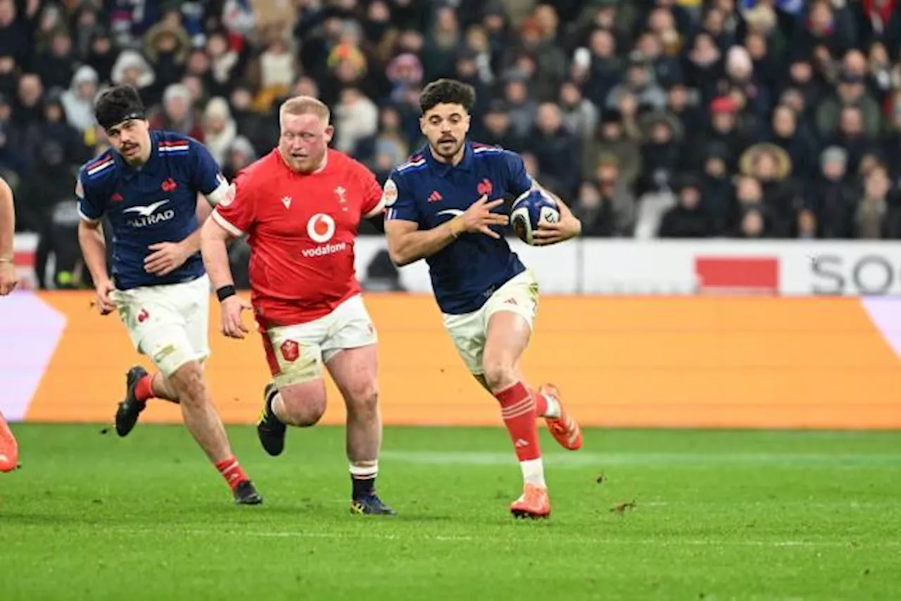 Suspendu face à l'Angleterre après son carton rouge, Romain Ntamack devrait revenir contre l'Italie