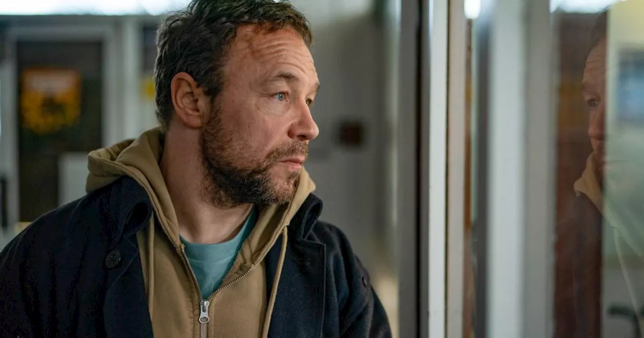 ‘Riveting’ BBC drama starring British acting legend gets disappointing update