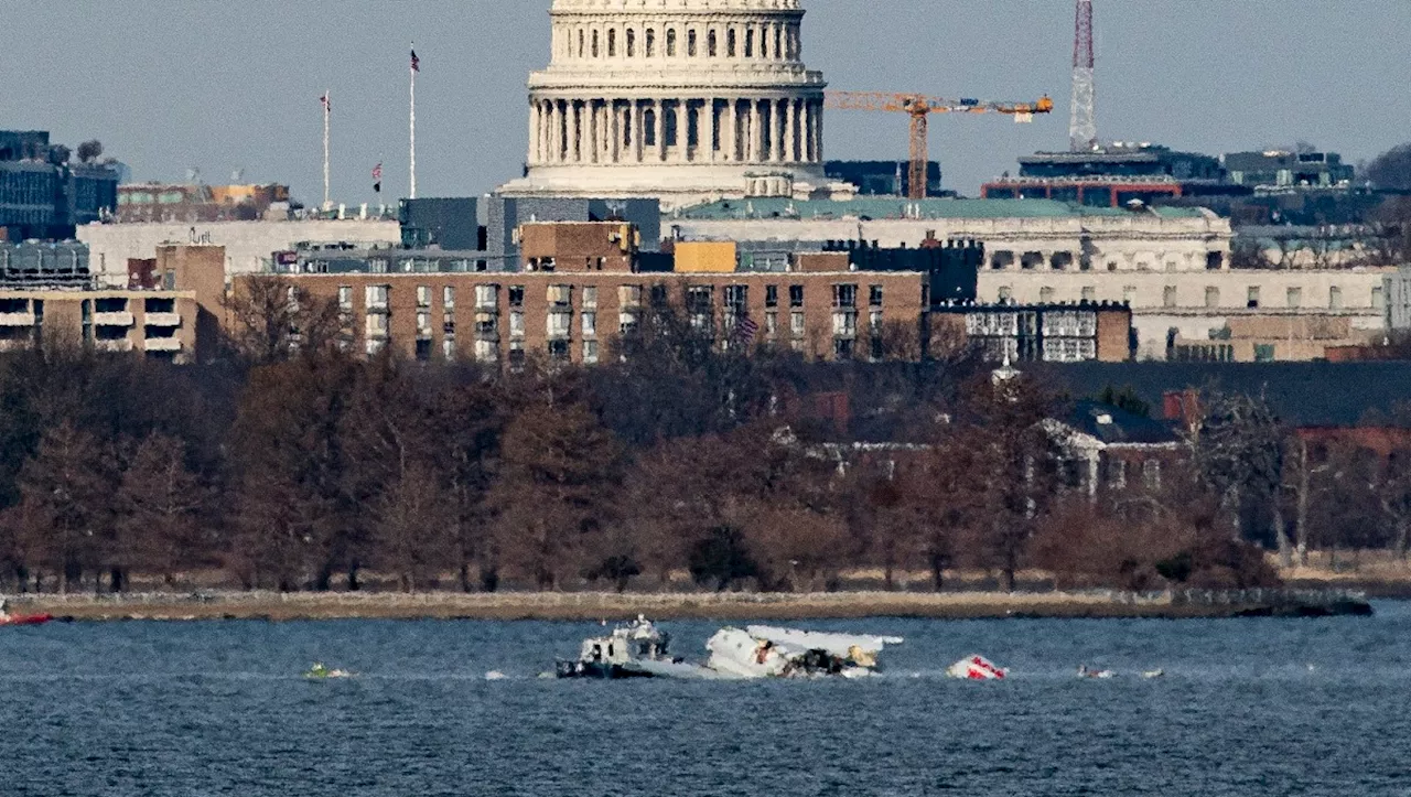 Identifican a 66 víctimas del choque aéreo en Washington