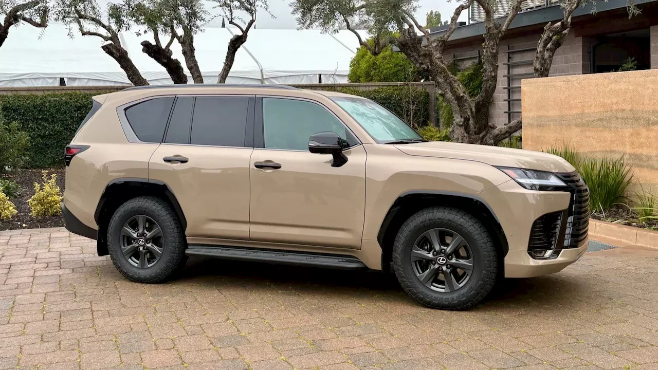 Review: 2025 Lexus LX 700h hybrid mucks around and finds out