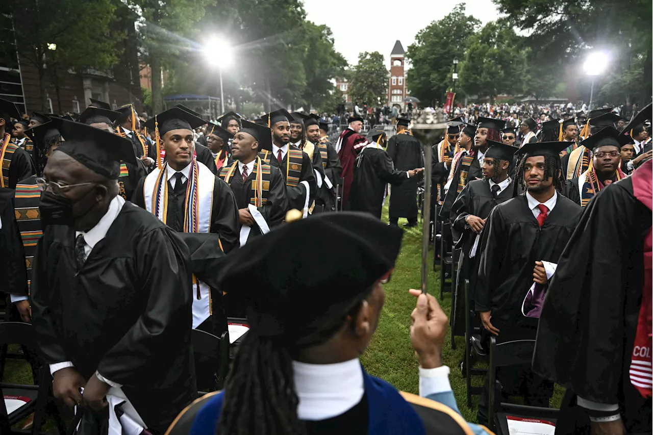 Black College Students More Confident in Post-Graduation Job Prospects Than White Peers