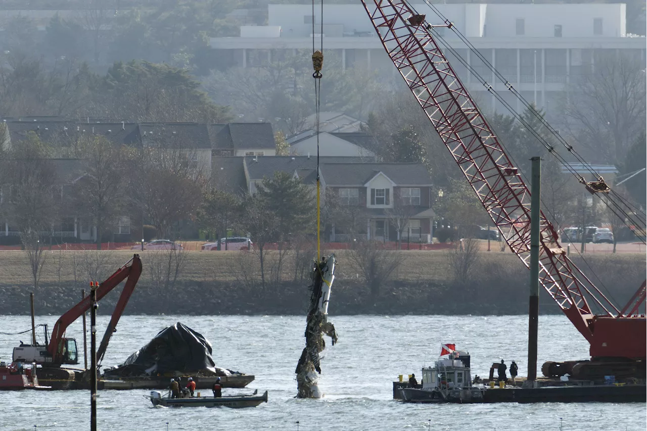 DC Plane Crash: NTSB Provides Update on Black Hawk Data