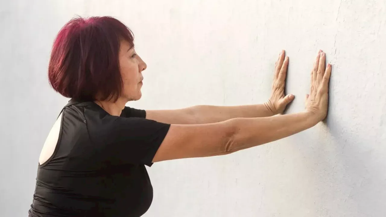 Los mejores ejercicios para eliminar el 'brazo de tía' y tonificar los brazos de forma efectiva