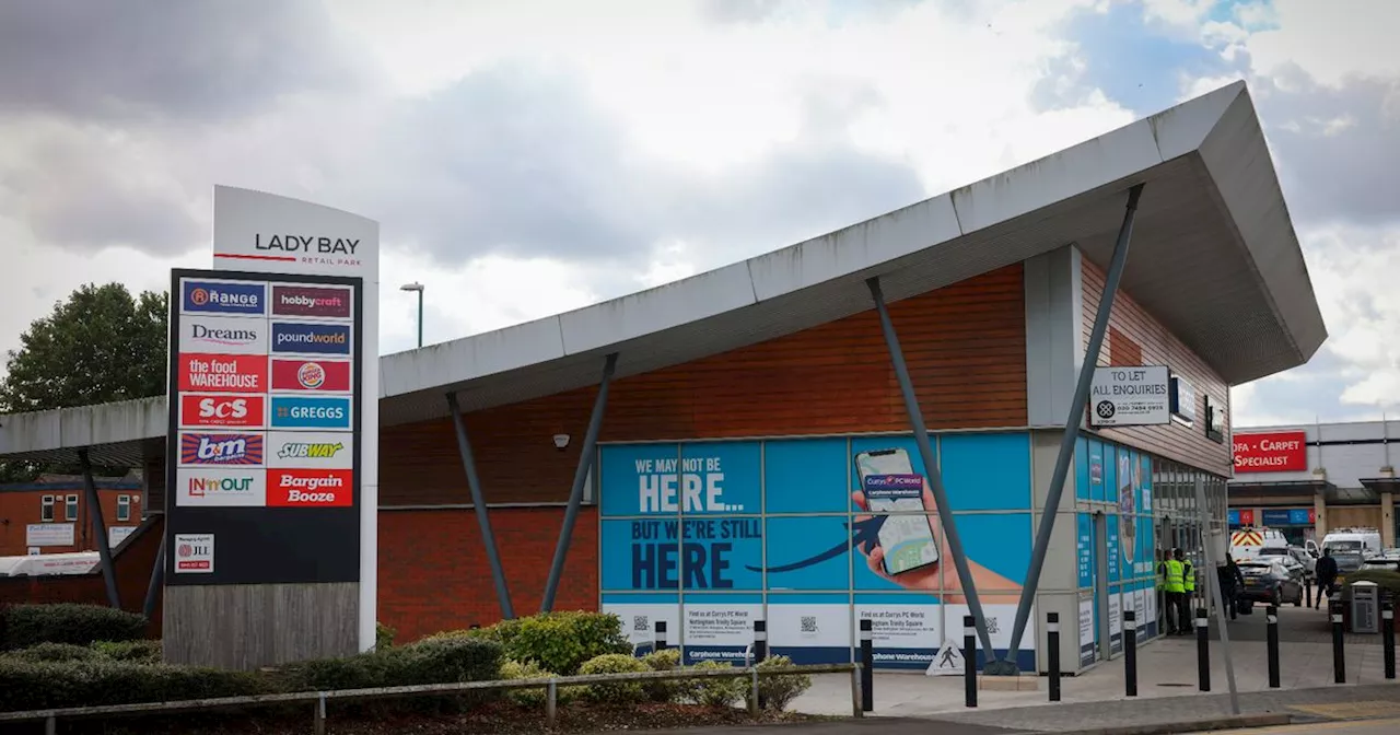 Teenager brandishes knife during 'confrontation' at retail park