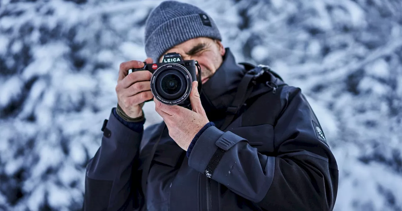 Leica and Shackleton Collaborate on Waterproof Frank Hurley Field Jacket