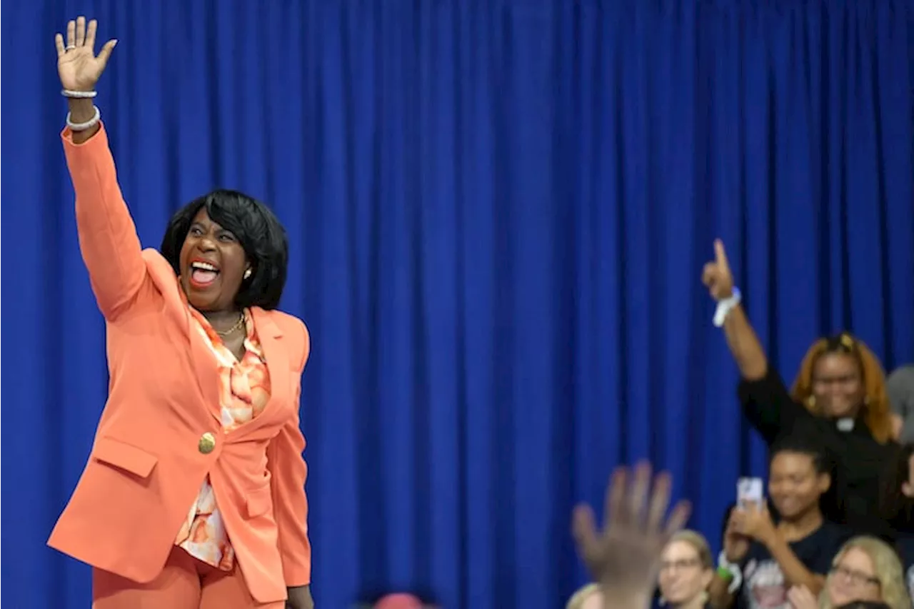 Philadelphia Mayor Cherelle Parker Raises $1.4 Million in First Year