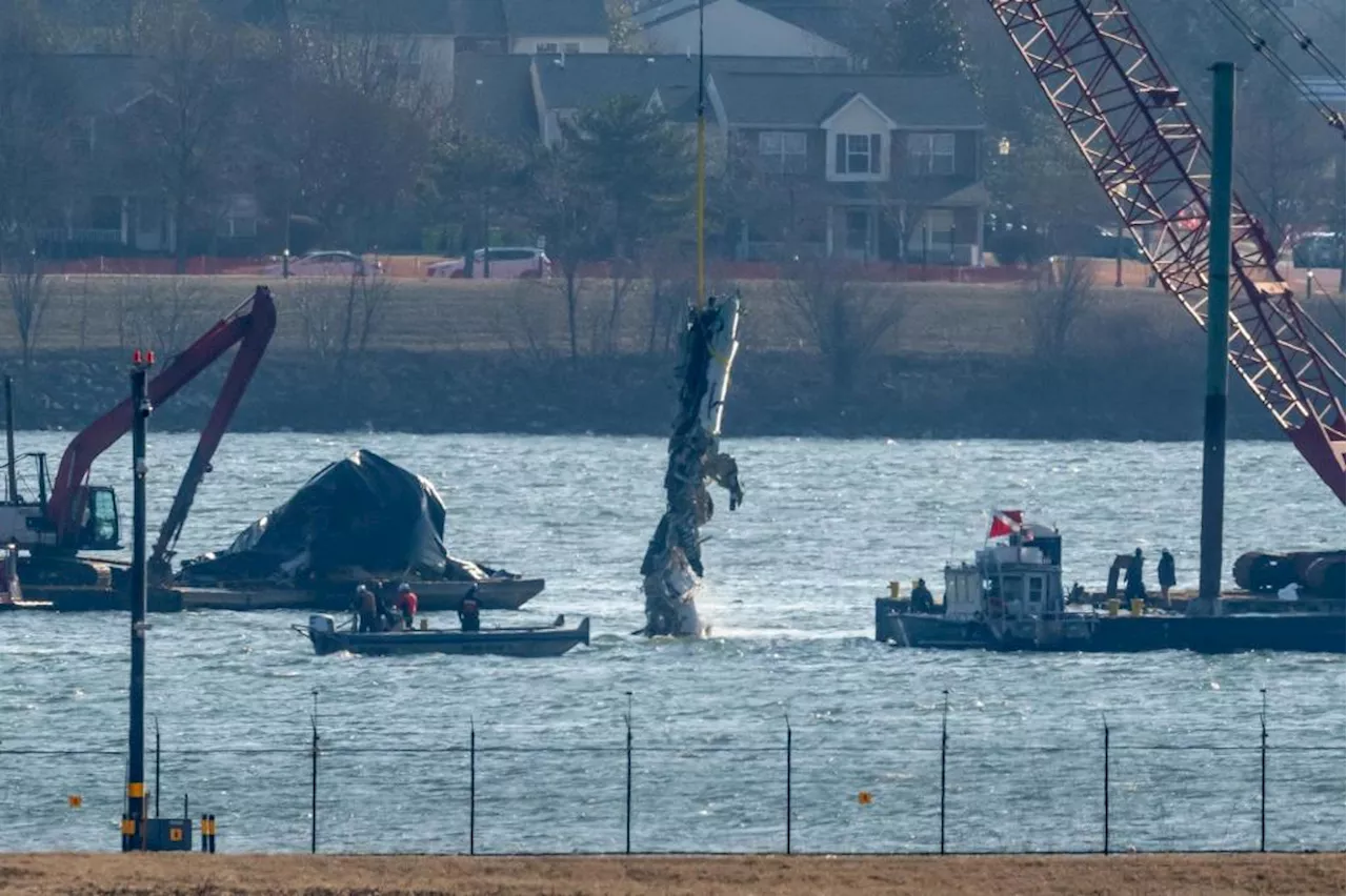 Mid-Air Collision in Potomac River: Officials Seek Answers