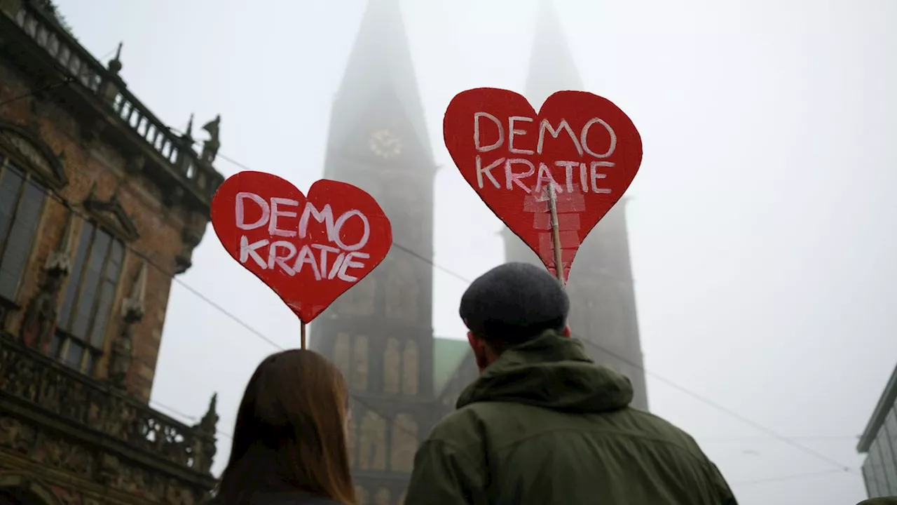 Gegen Rechtsextremismus: Protestforscher: Demos gegen rechts können AfD schaden