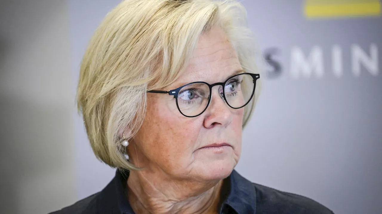 Rikspolischefen: Jobbar febrilt för att ge svar