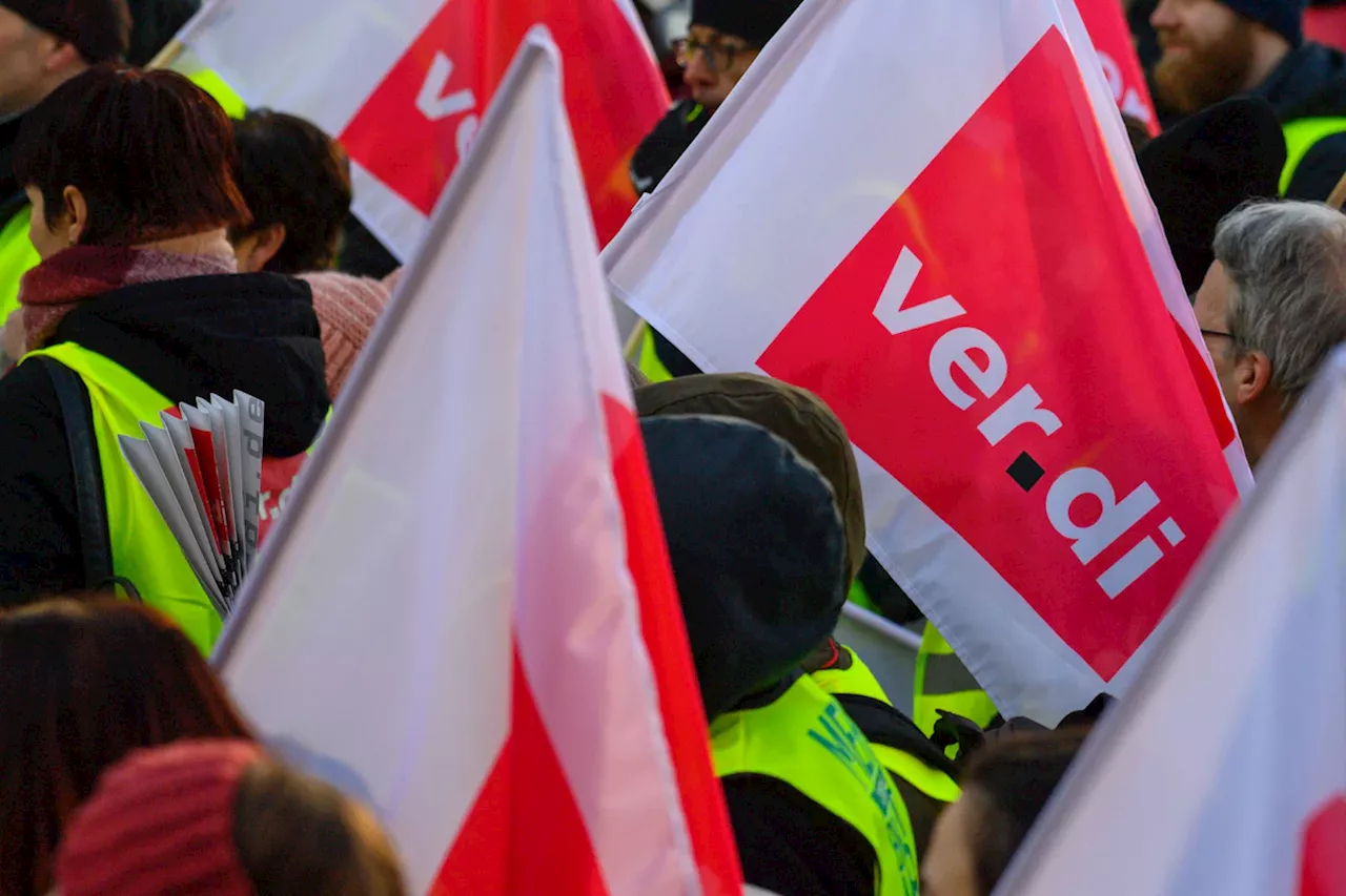 Warnstreik im öffentlichen Dienst: Verdi plant Aktionen in Bayern