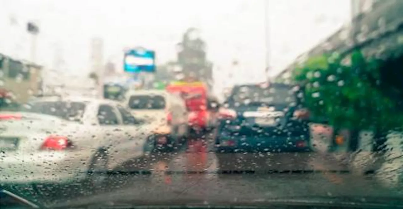 M’sian criticises hazard light use in rain, sparks debate