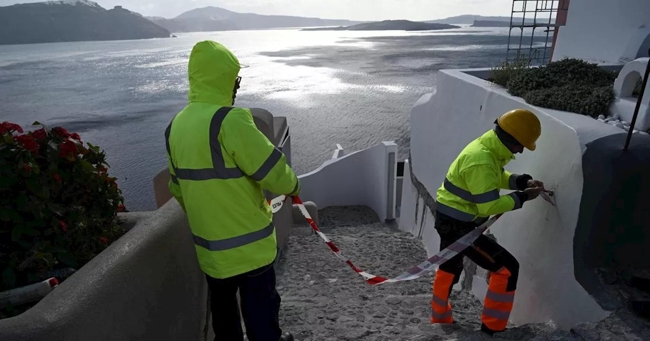 Bebenserie in Santorin zermürbt jene, die geblieben sind