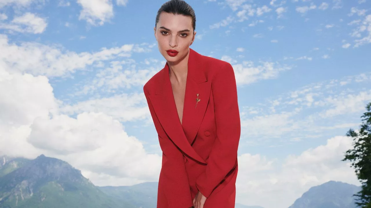 Emily Ratajkowski x Marella: La Collezione Blazer che Rinasce