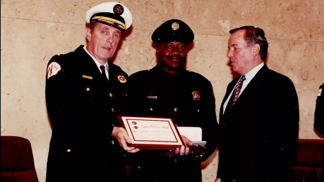 Retired, decorated Chicago firefighter who saved girls from burning building needs a kidney donor