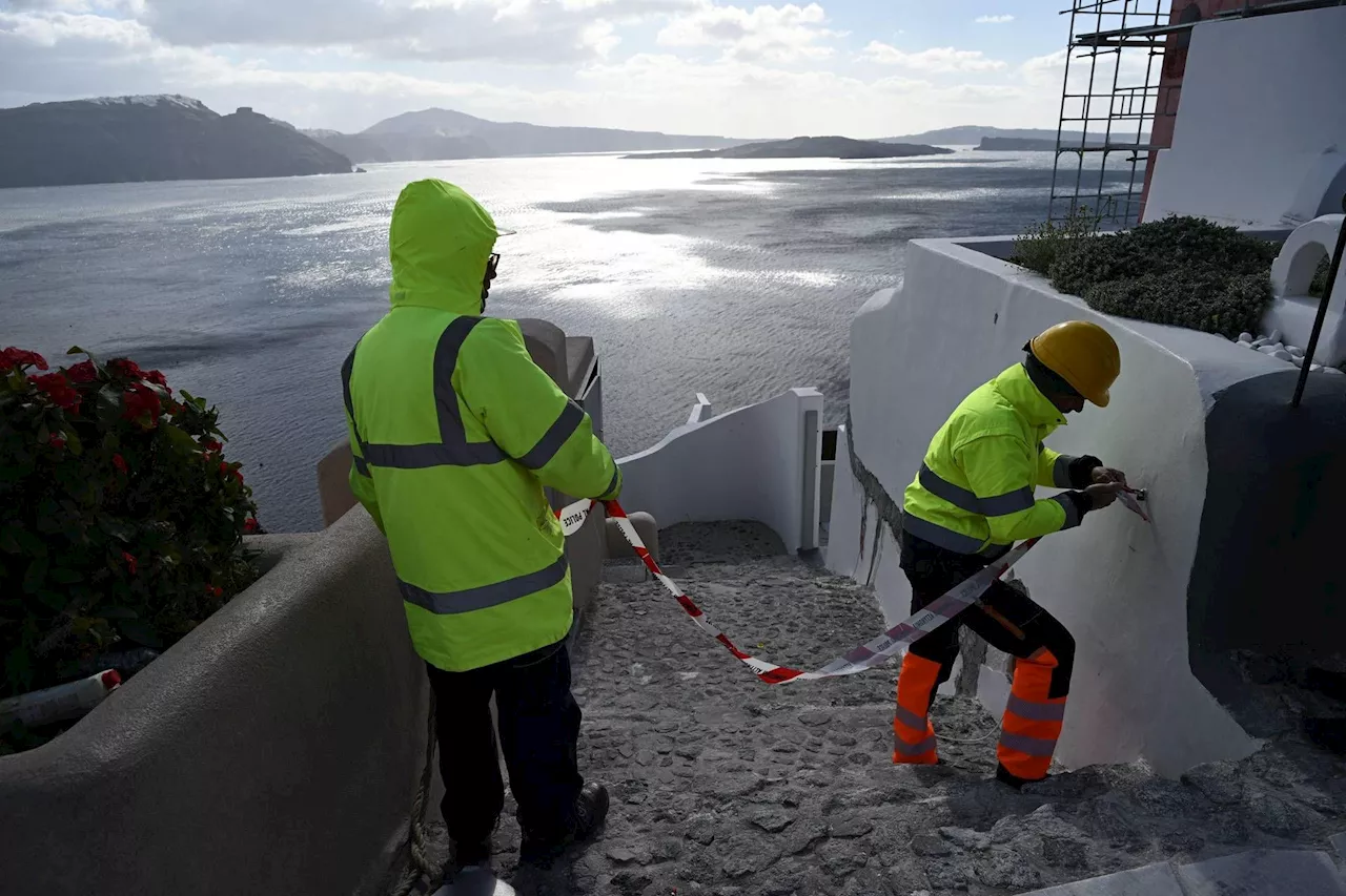 Sull'isola di Santorini stato di emergenza dopo una serie di terremoti