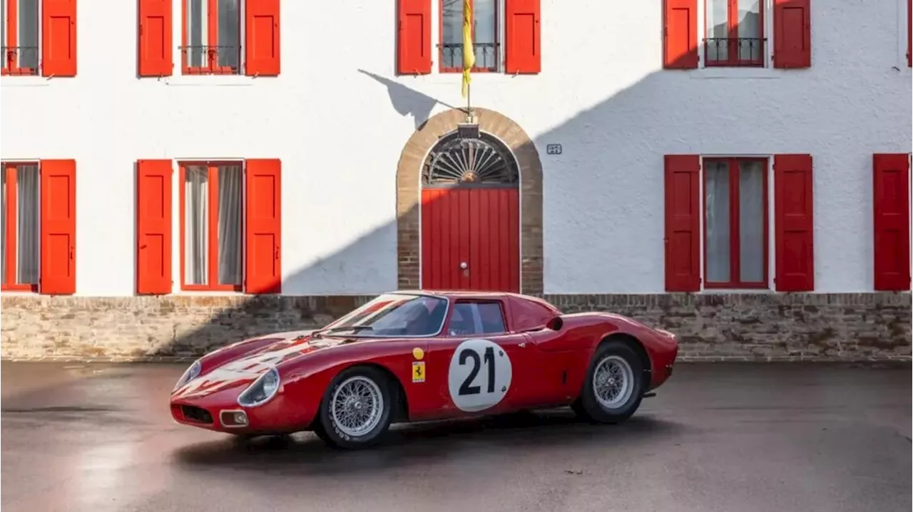 Ferrari 250 LM Scaglietti venduta all'asta per 34,88 milioni di euro