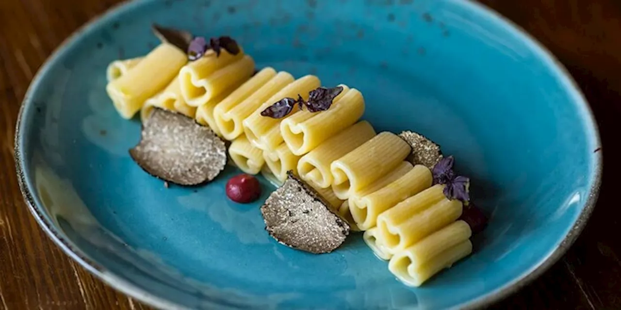 San Valentino, cena a casa con la pasta del cuore, sfida tra marchi