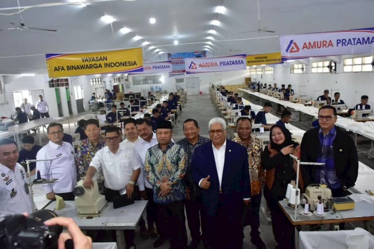 Anggota DPR Apresiasi Program Pembinaan Garmen di Lapas Makassar