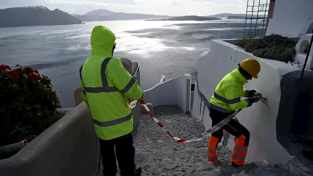 Une vague sismique sans précédent frappe l'île grecque de Santorin