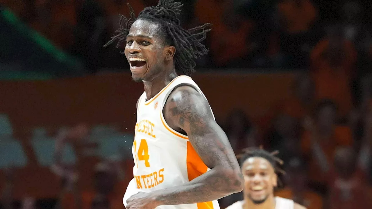 Tennessee Volunteers Predicted to Dominate Missouri Tigers at Home