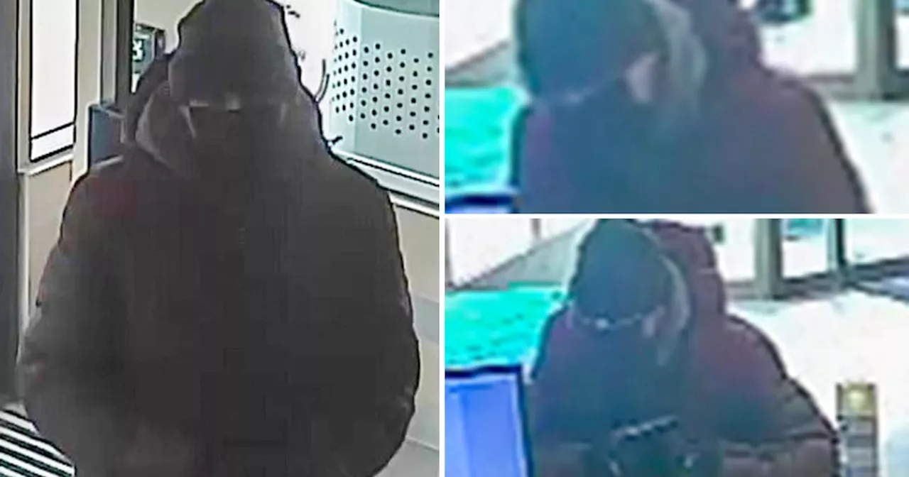 Man wanted after Vaughan bank robbery: police