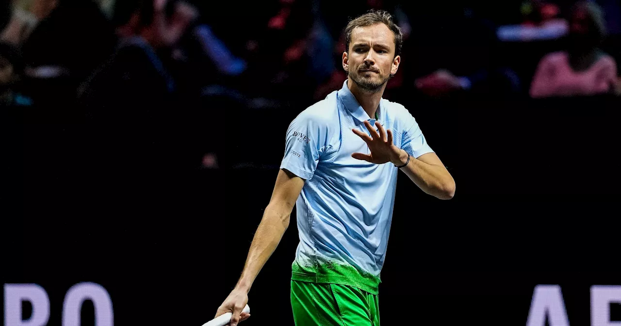 Daniil Medvedev Non Penso al Ritiro: 'Amo il Tennis e Guadagno Ancora Molti Soldi'