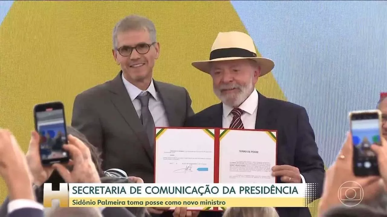 Novo presidente da Câmara, Hugo Motta, investe em 'linguagem jovem' nas redes sociais