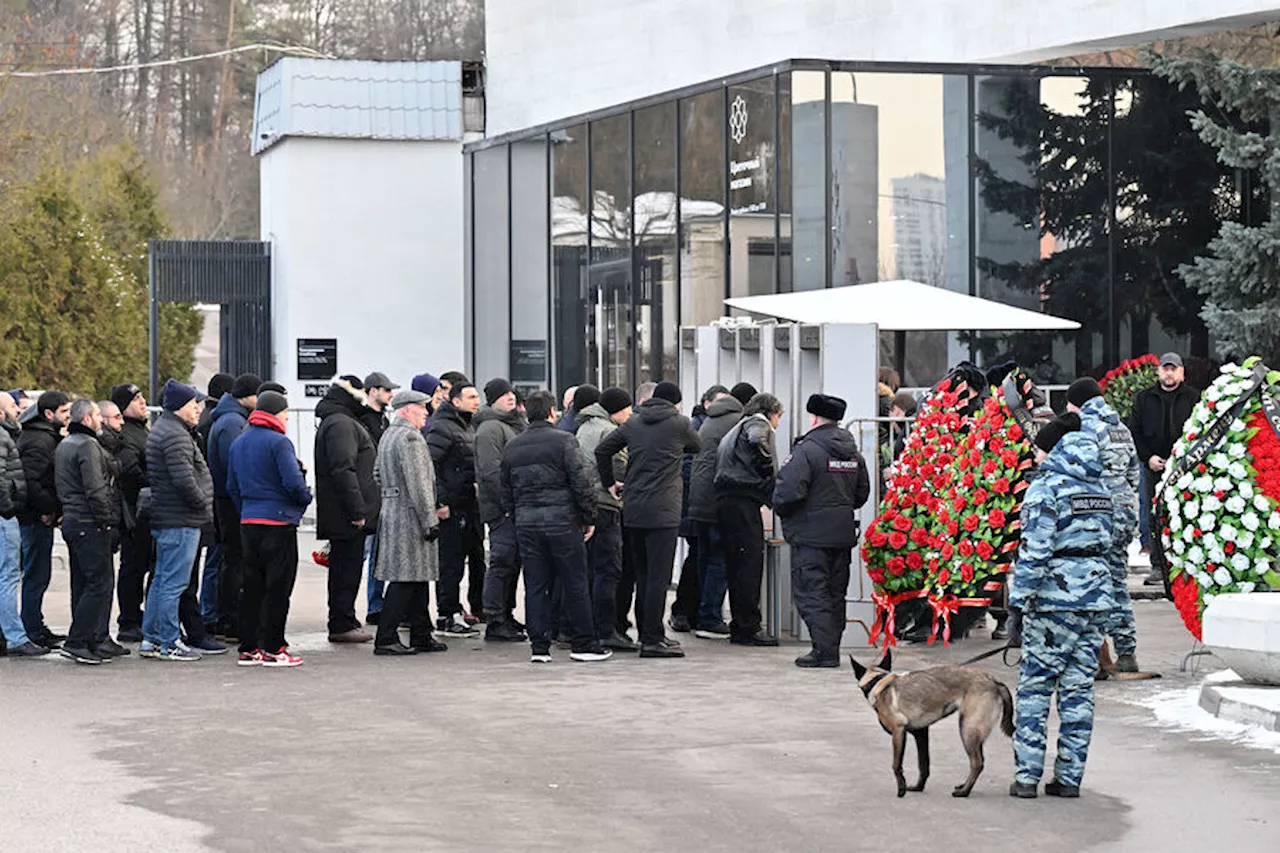 Состоялась церемония прощания с Саркисяном