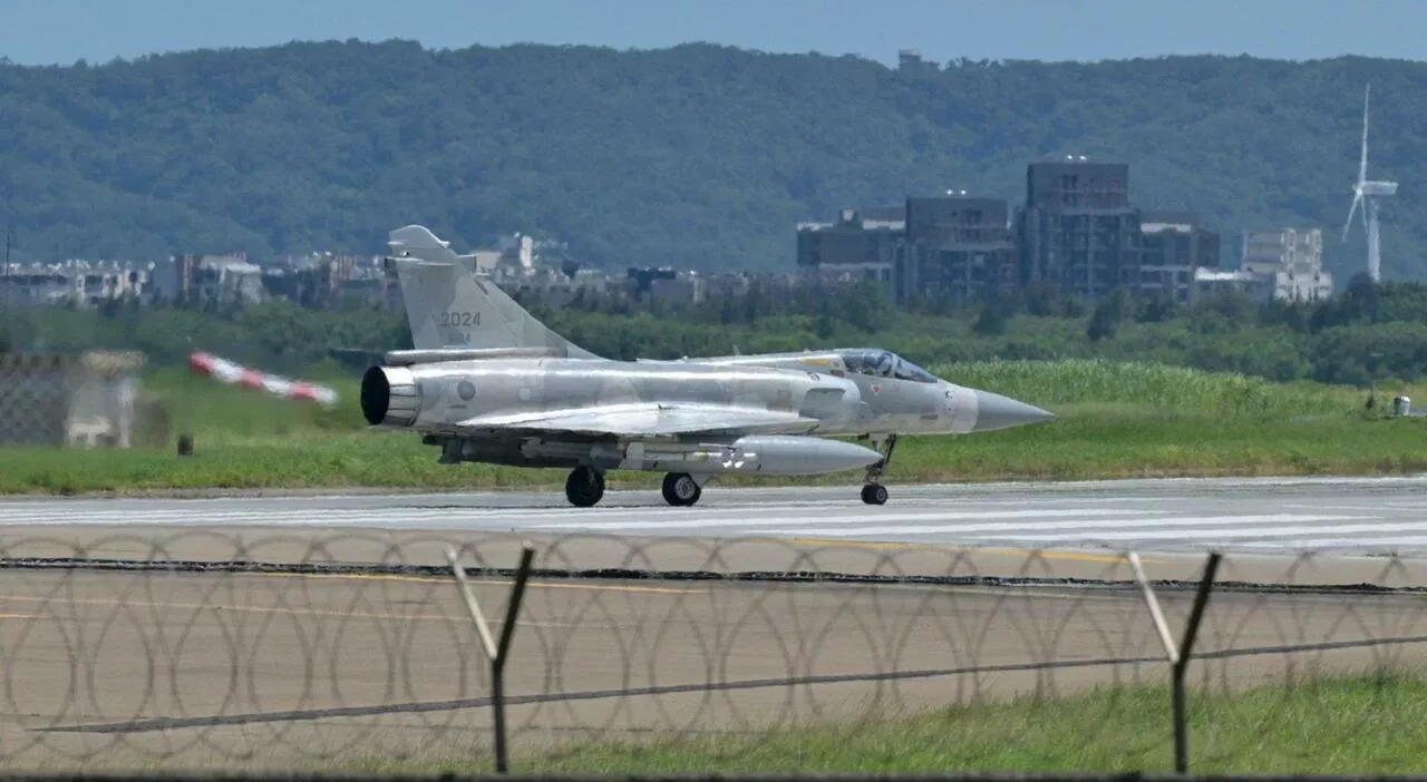 Mirage 2000: La Francia Fornisce Aerei da Combattimento all'Ucraina