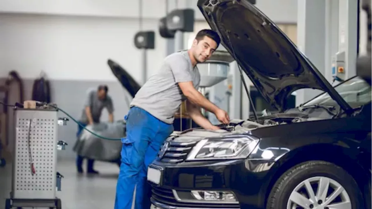 Car Care Tips: बड़े खर्चे से रहना चाहते हैं दूर, इन 7 तरीकों से कार का रखें ध्यान