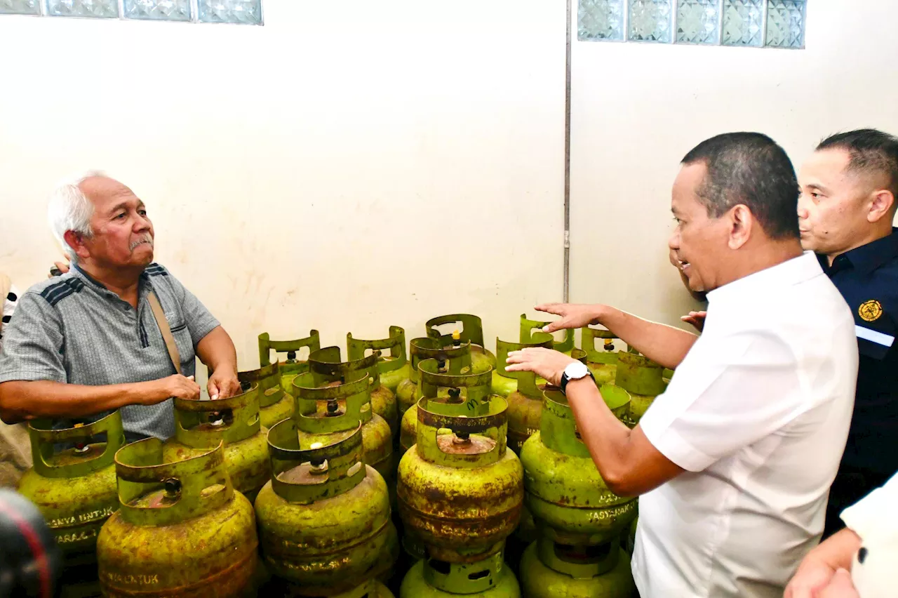 Sidak LPG 3 Kilogram ke Riau, Bahlil Pastikan Kebijakan Sampai Masyakat