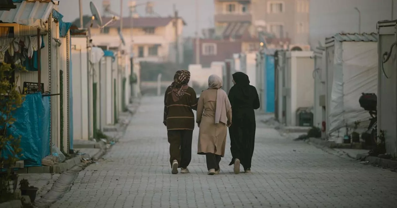 Zwei Jahre nach Jahrhundert-Beben in der Türkei: Wie lebt es sich auf Trümmern?