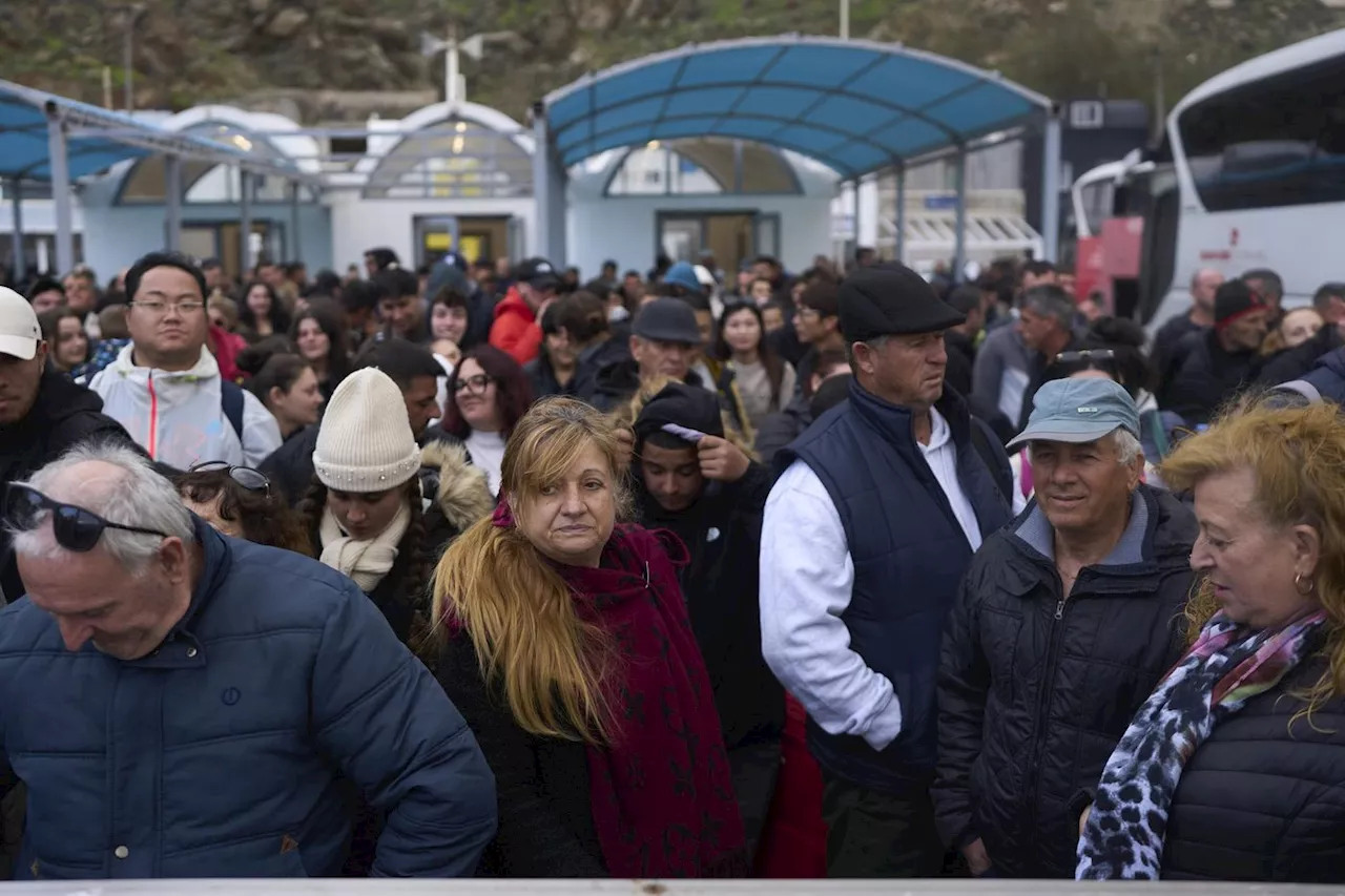 Santorin: Des centaines de séismes font craindre le pire