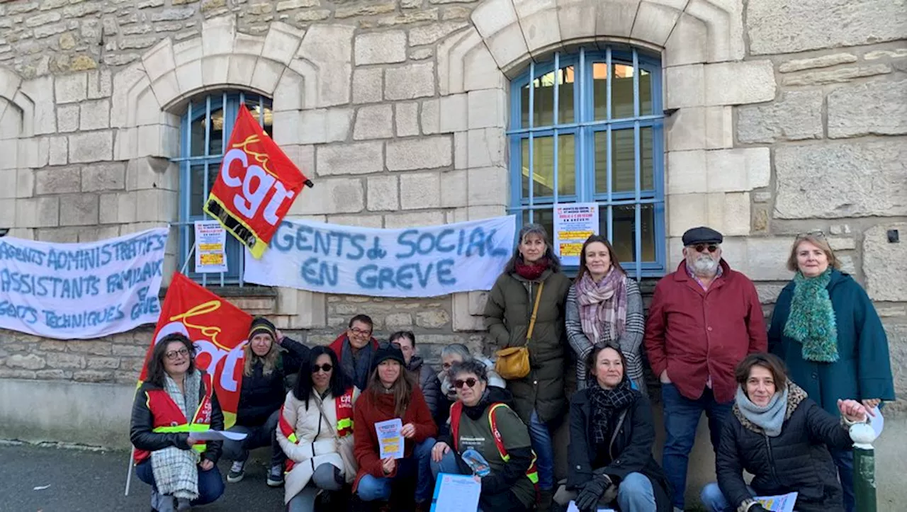 Manifestation des travailleurs sociaux à Villefranche-de-Rouergue