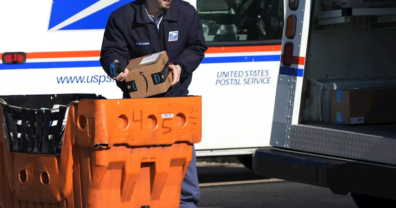 USPS flip-flops on Hong Kong-China packages, lifting a ban imposed a day earlier